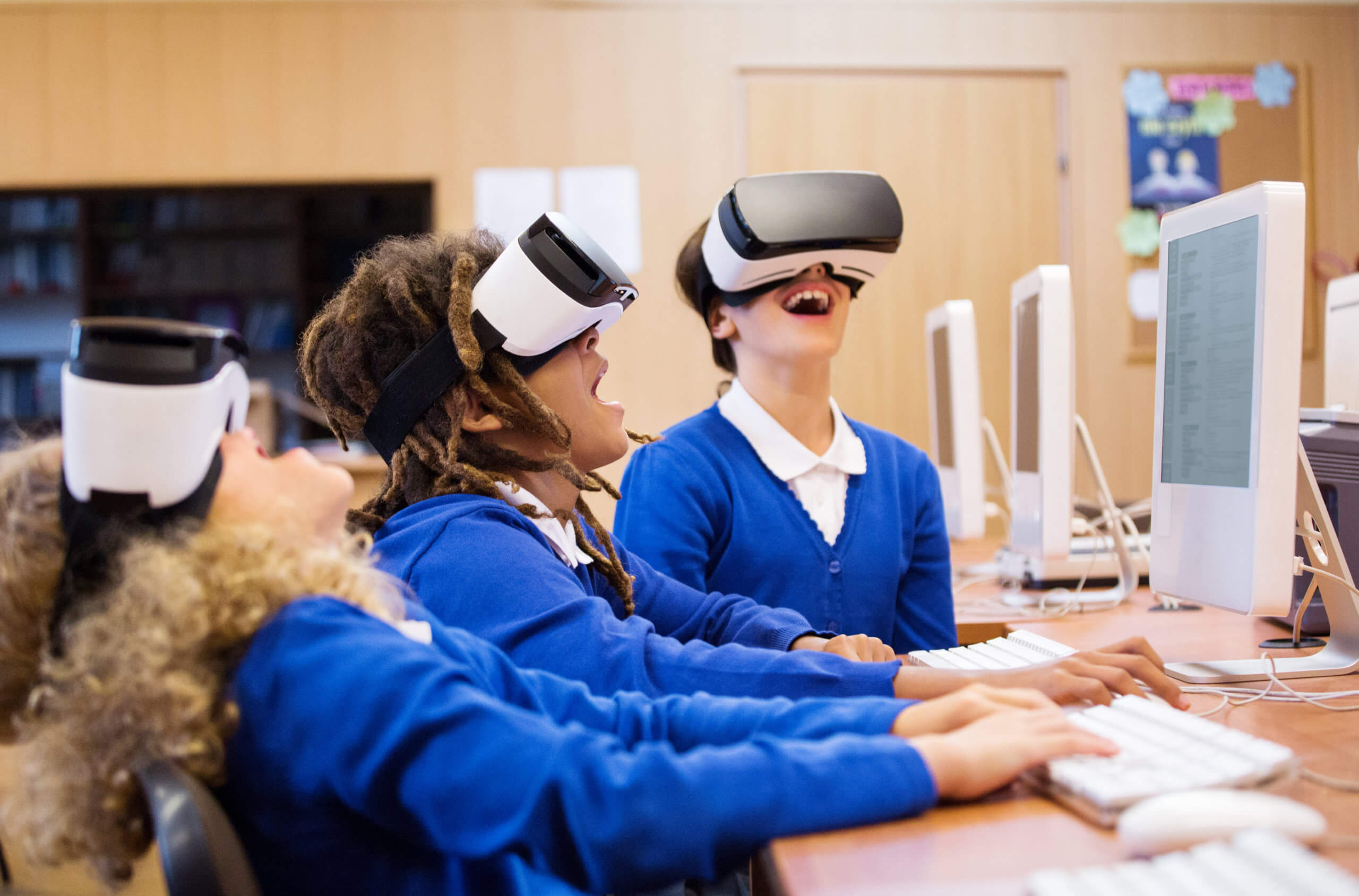 La réalité virtuelle intègre désormais les salles de classe.
